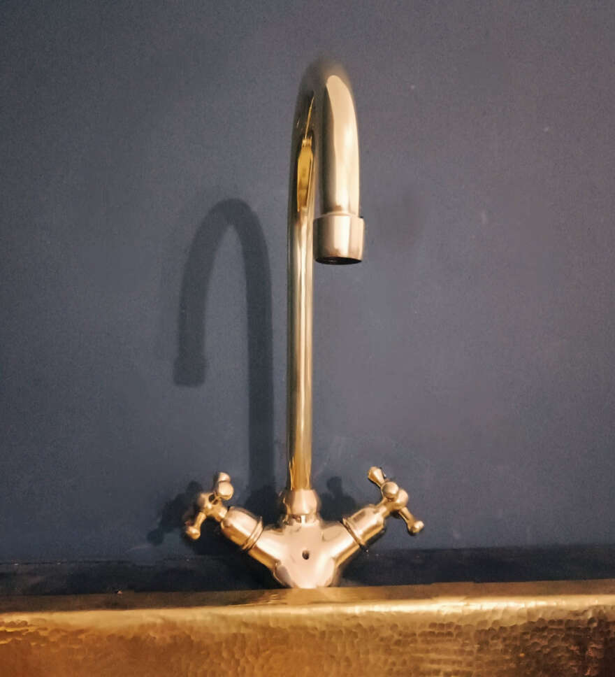 Brass Gooseneck Faucet