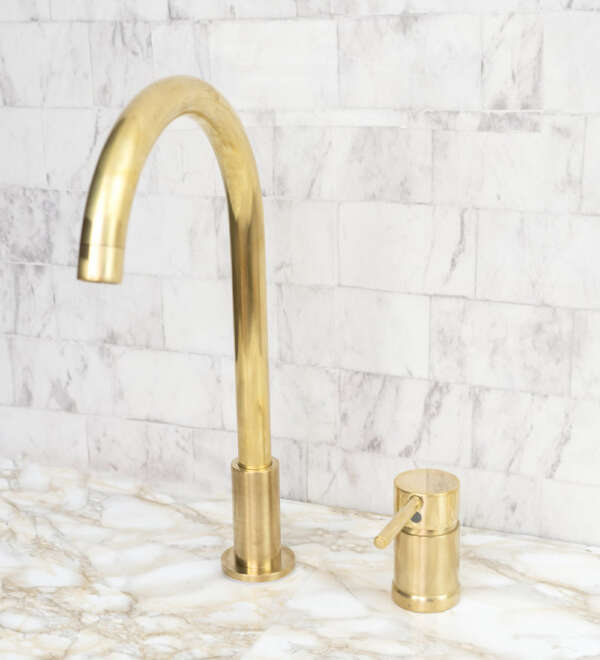 Gleam Lavatory faucet