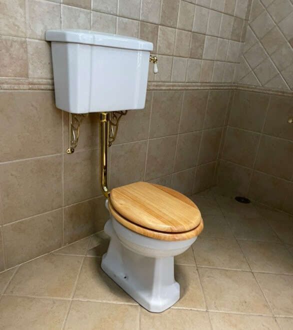 Mykonos Low-Level WC Suite