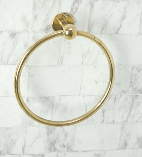 ZenithLine Towel Holder