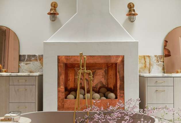 fr-brass-freestanding-bathtub_68761b4288bb1-1.jpeg